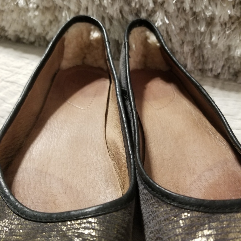 Euc Ugg Flats - image 2